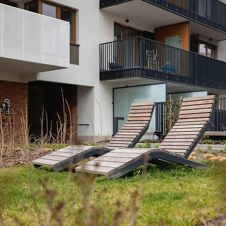 Nowoczesny W Krakowie Z Klimatyzowanym Salonem Dwa Miejsca Postojowe By Renters Appartamento